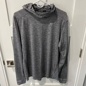 Nike Men’s Hooded Running Shirt Size M